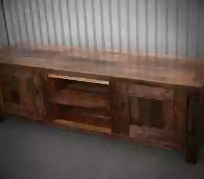 Woodbree Designs / ‘Recycled Timber furniture’