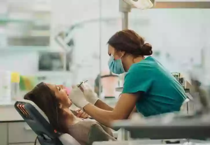 MAX Dental Clinic