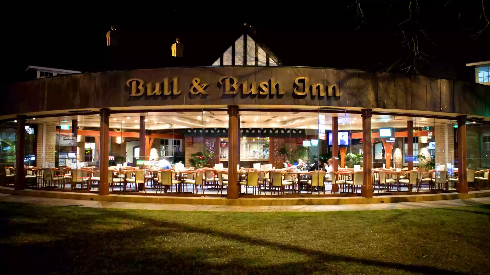 Bull & Bush Hotel