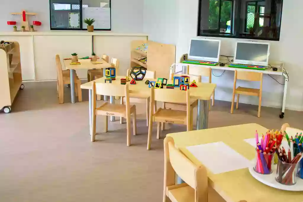 Young Academics Early Learning Centre - Kellyville, Redden Dr