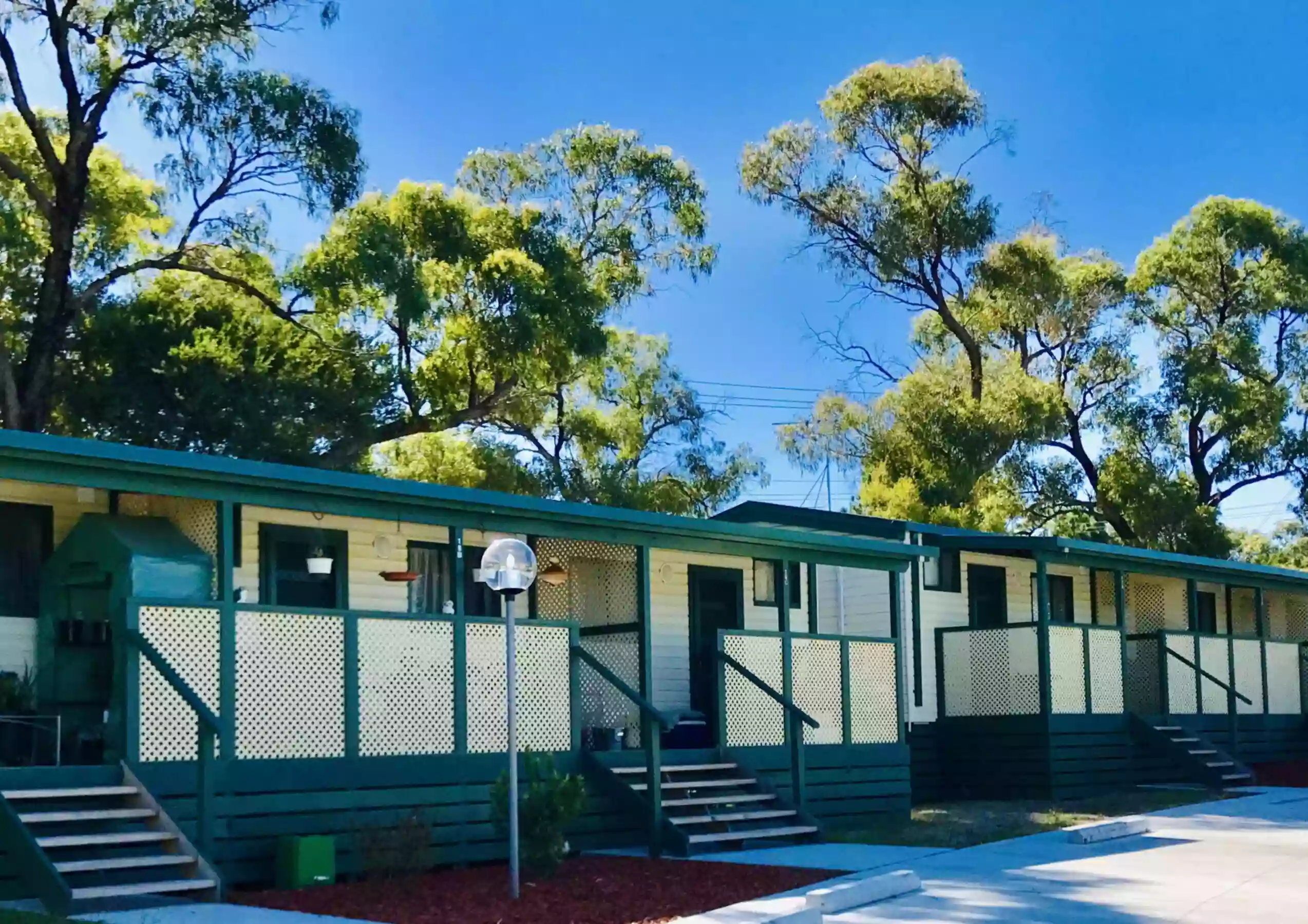 Log Cabin Park Accommodation