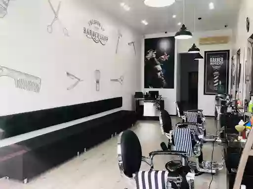 FRESHEN UP Barber-Shop