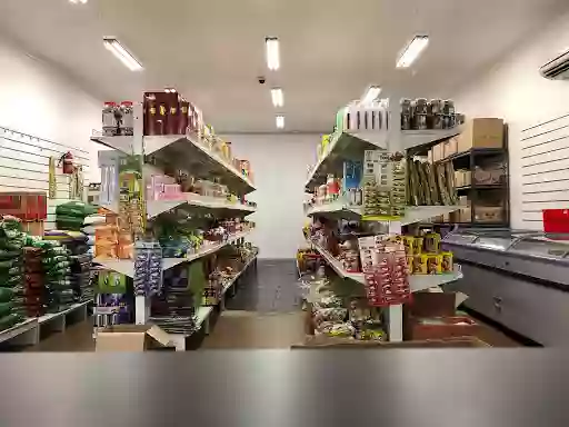 Oli's Grocery