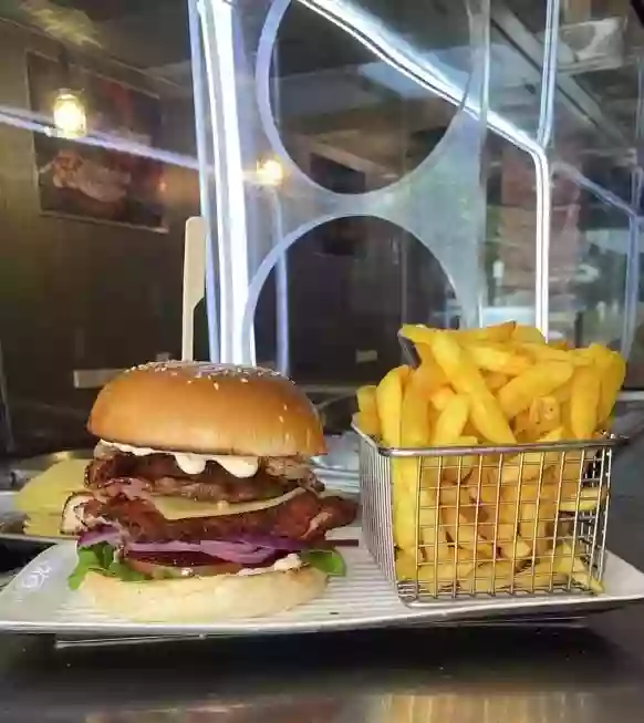 Bite Me - Grill & Burger Bar