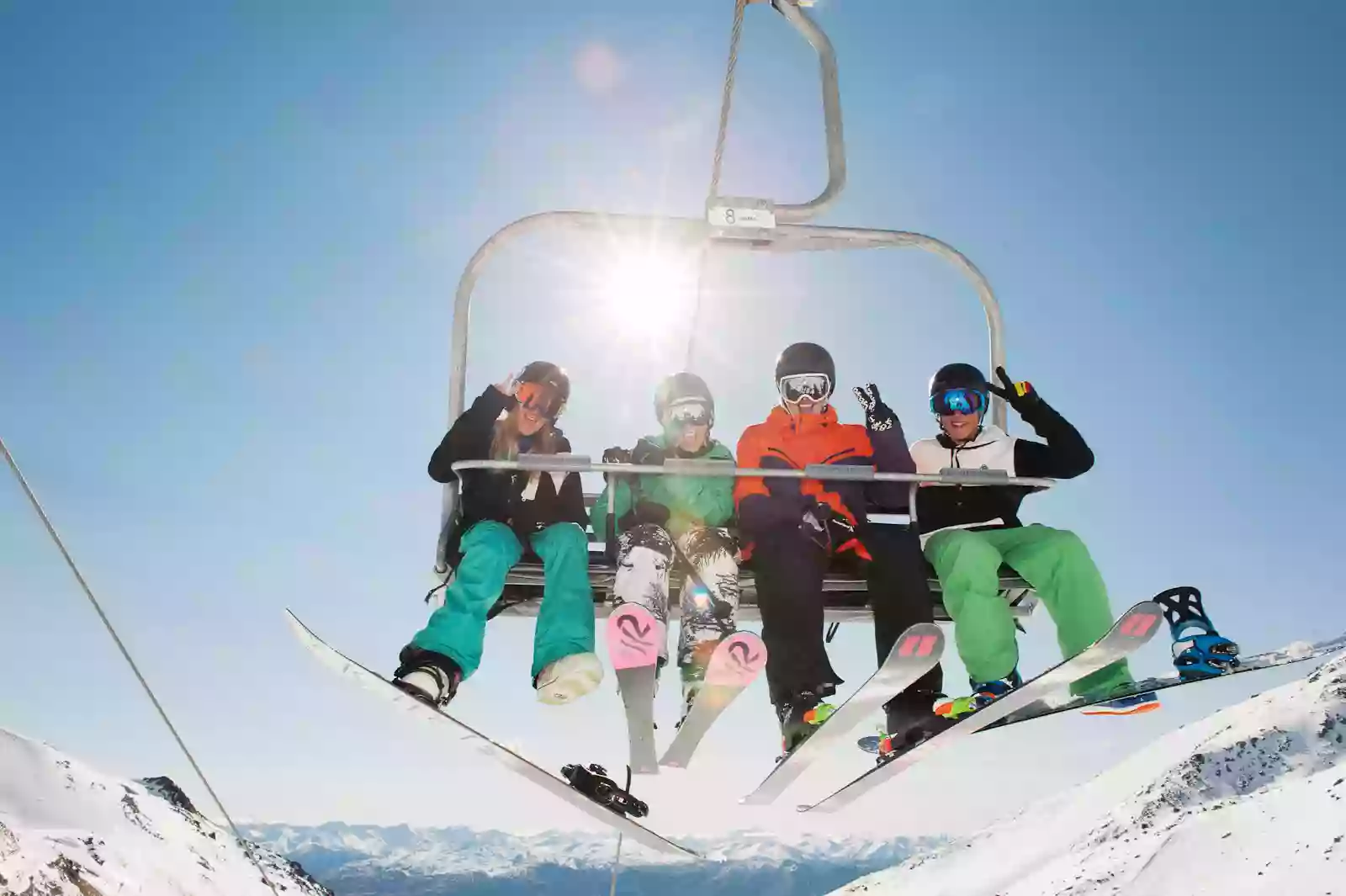 Sno n Ski Group Holidays