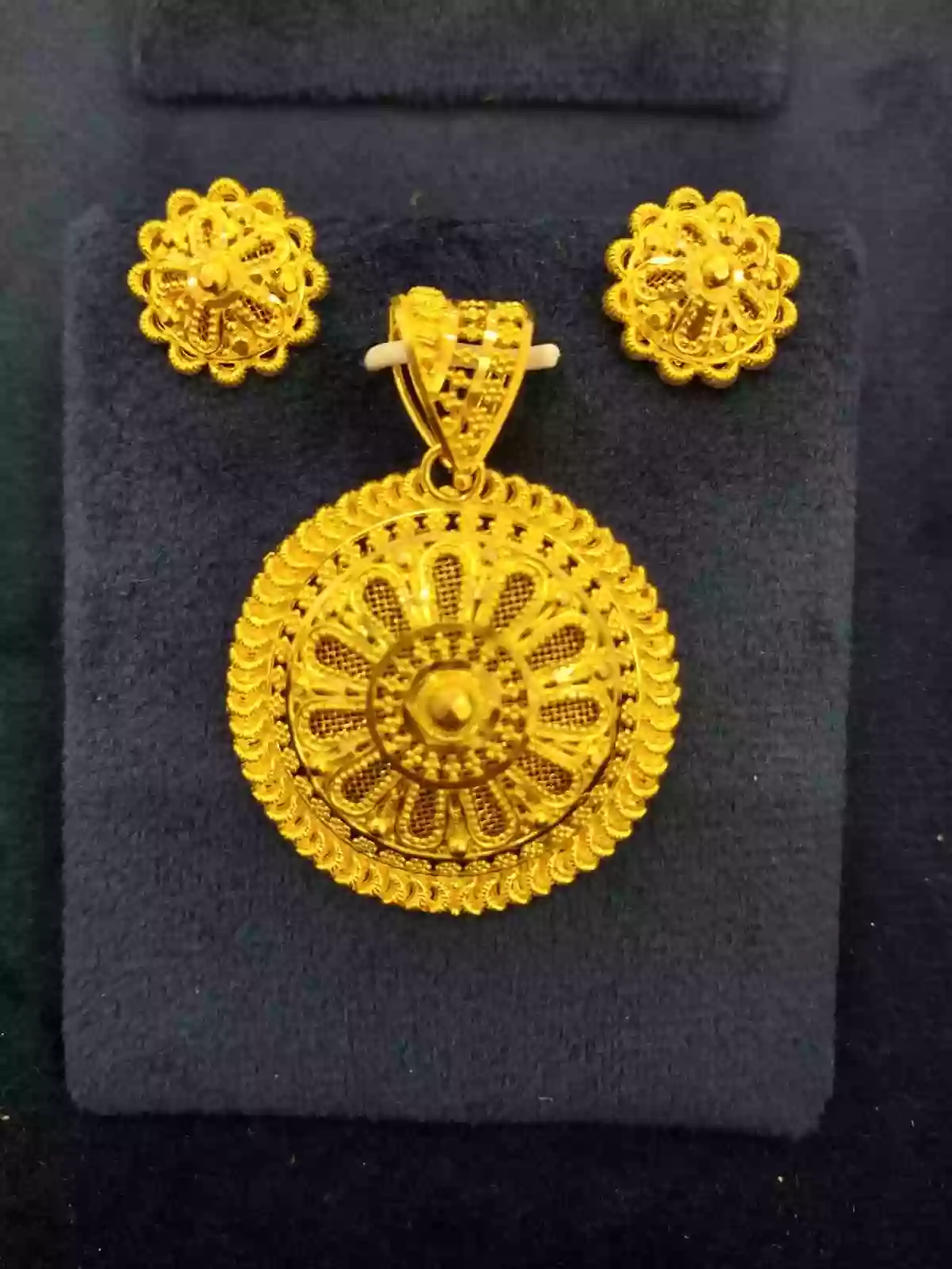 Zevar Indian Gold Jewellery Brisbane