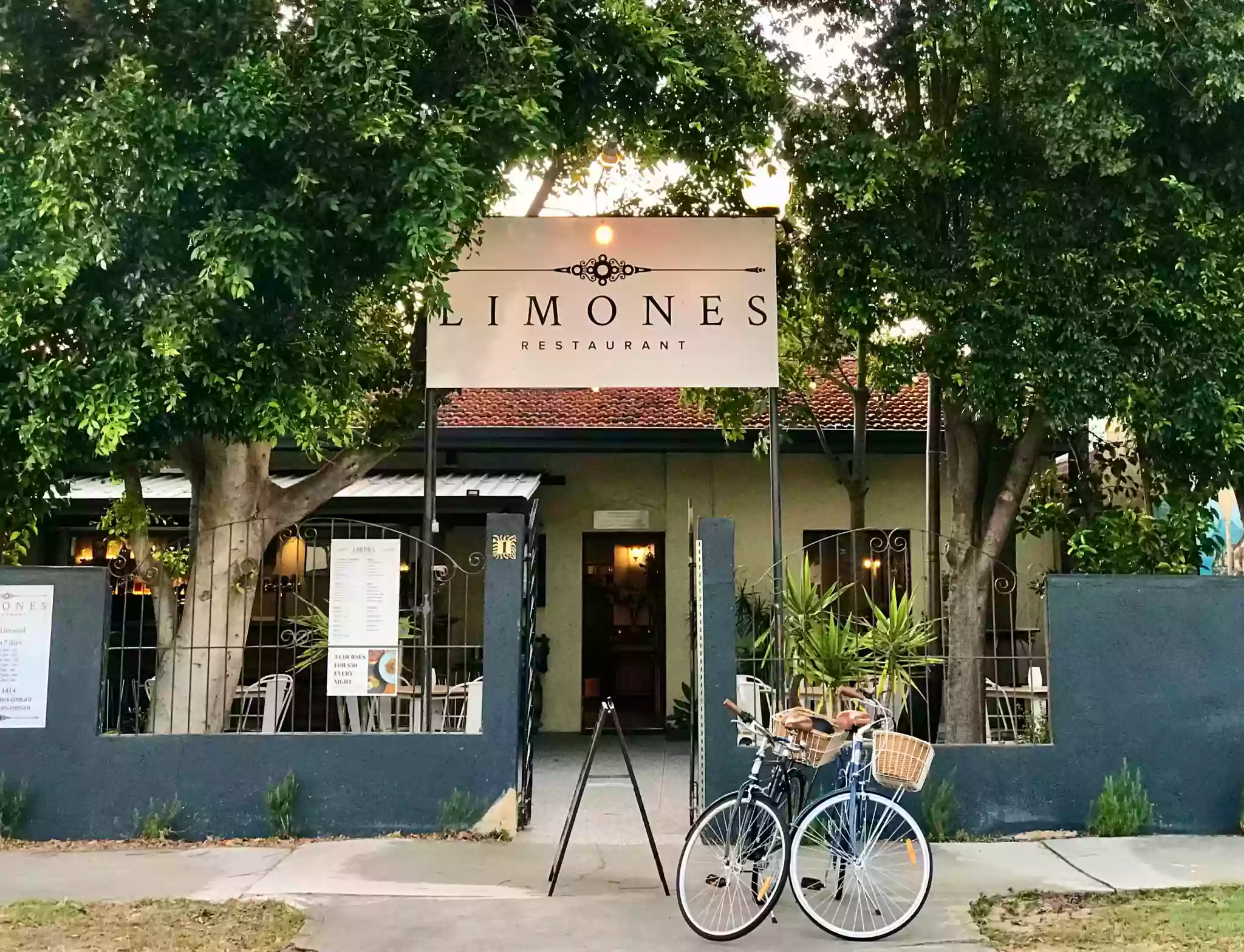 Limones Restaurant