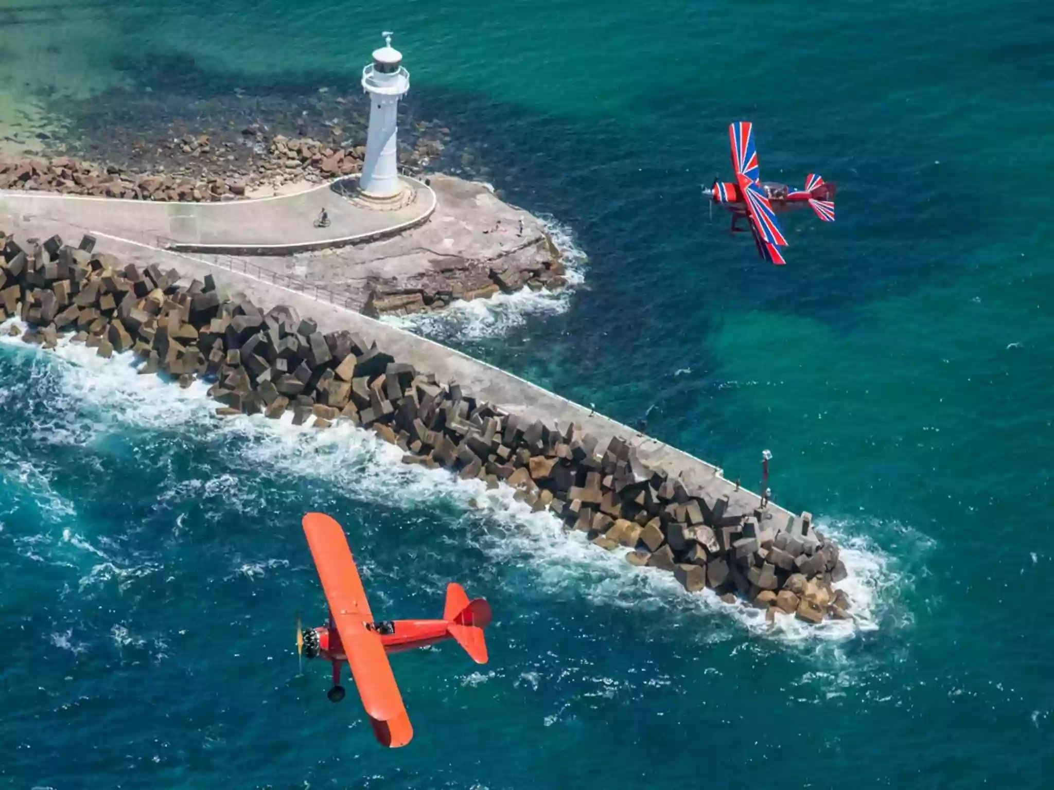 Wollongong Breakwater Lighthouse