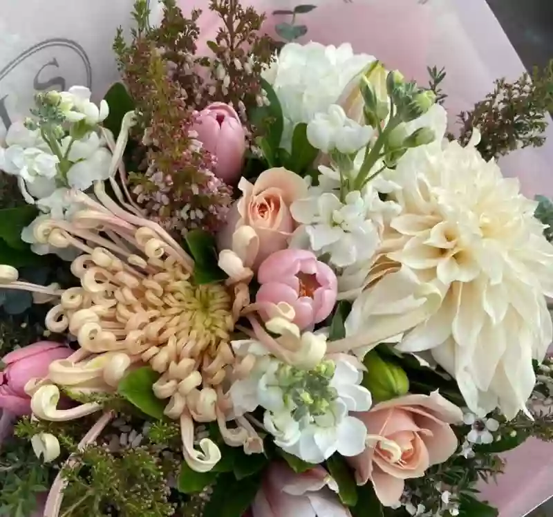 Iain Stephens Floral Design Ltd