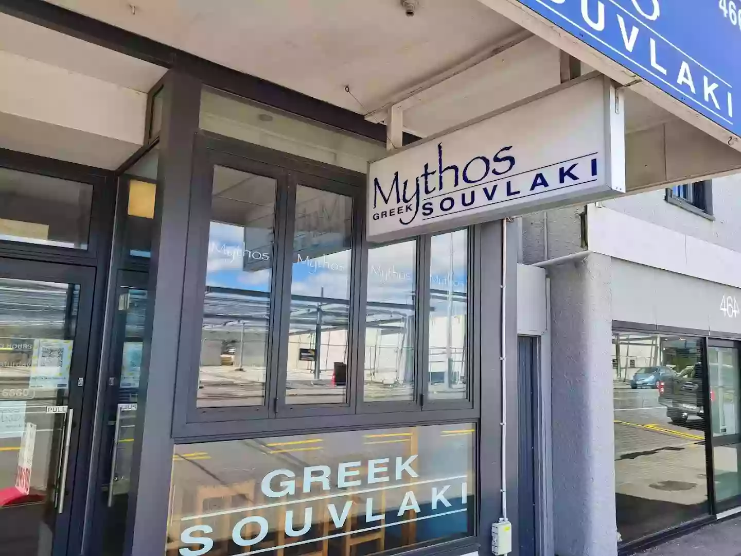 Mythos Greek Souvlakis