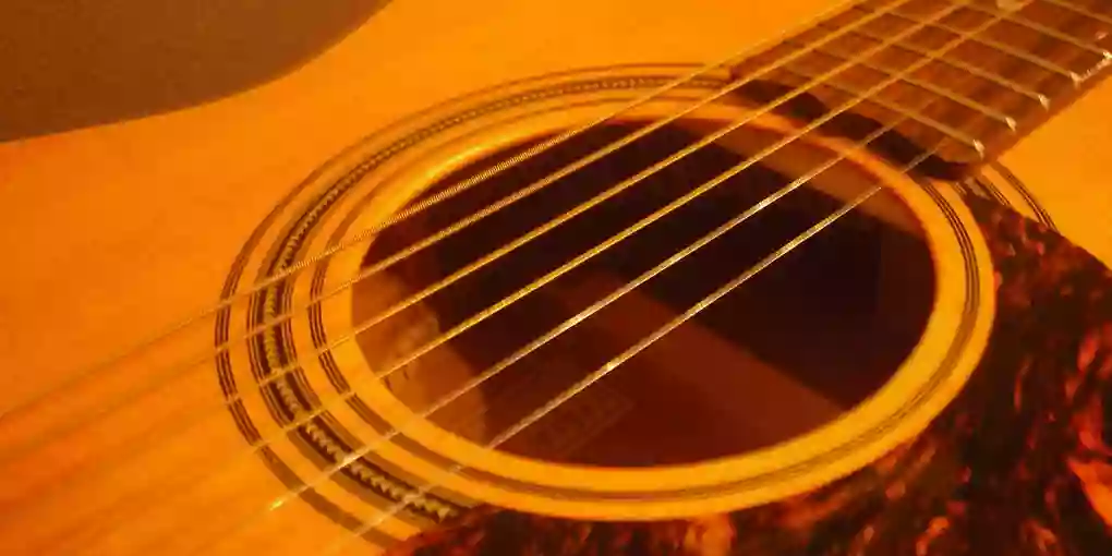 Allmusic Guitar Tuition