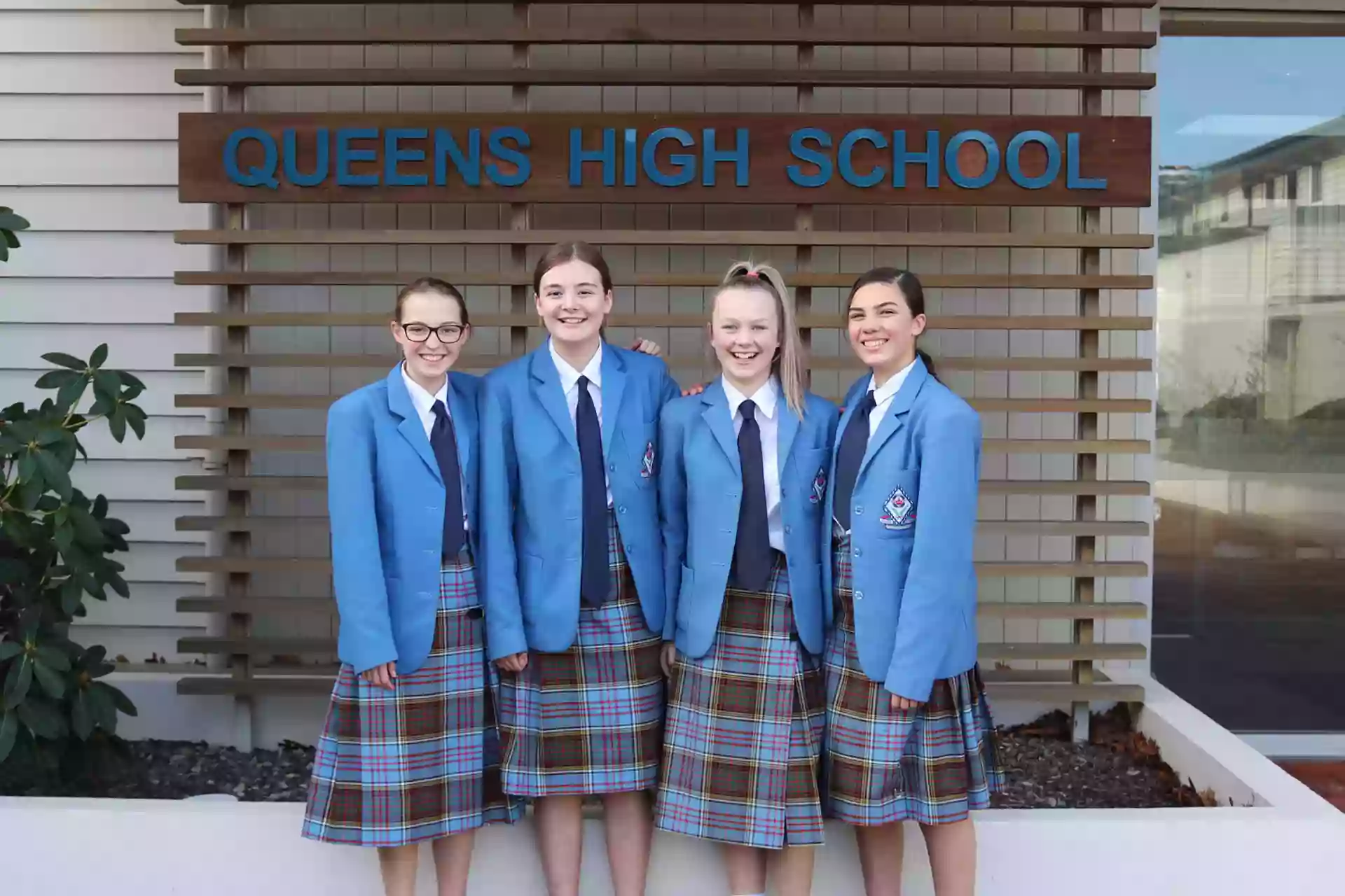 Queen’s High School