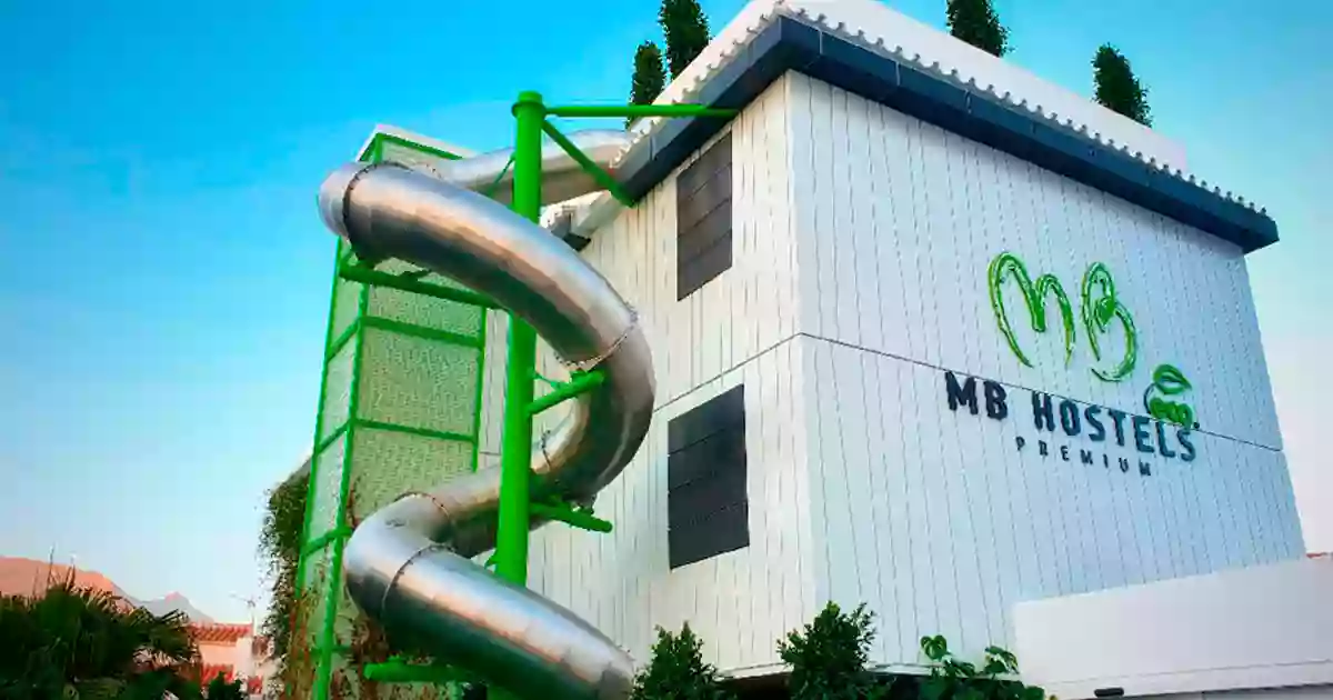 MB HOSTELS PREMIUM "ECO" Adults Recommended.