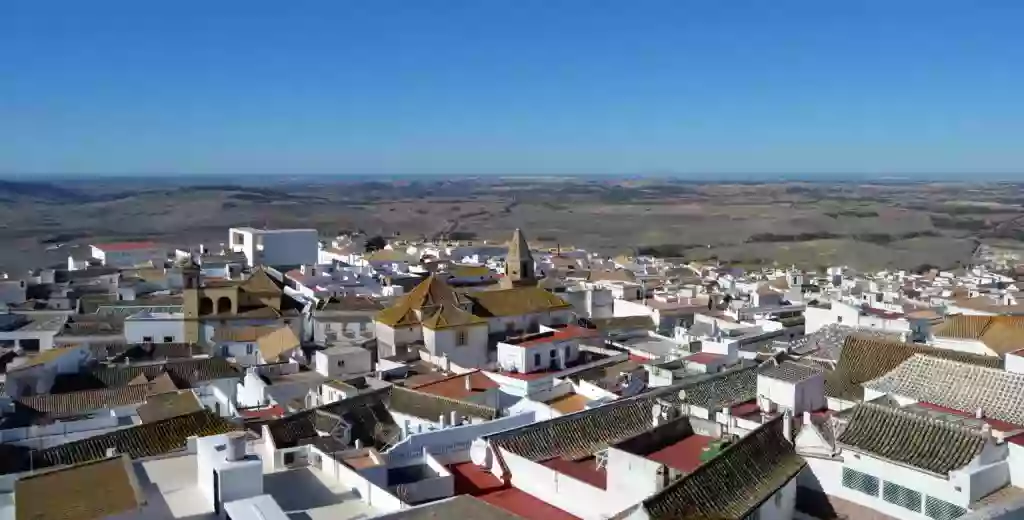 Apartamentos turísticos La Vista de Medina. (El restaurante esta temporalmente cerrado.)