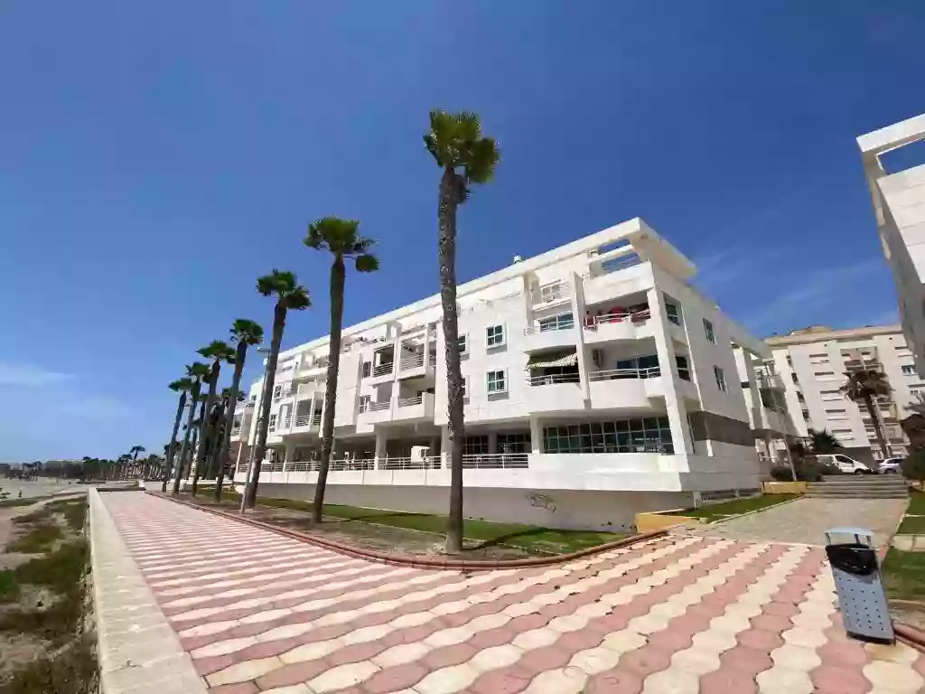 Apartamento en Primera Línea de Playa, Roquetas de Mar