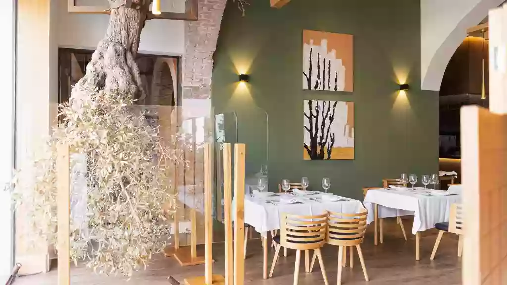 RESTAURANTE LA ALMAZARA DE CARMONA