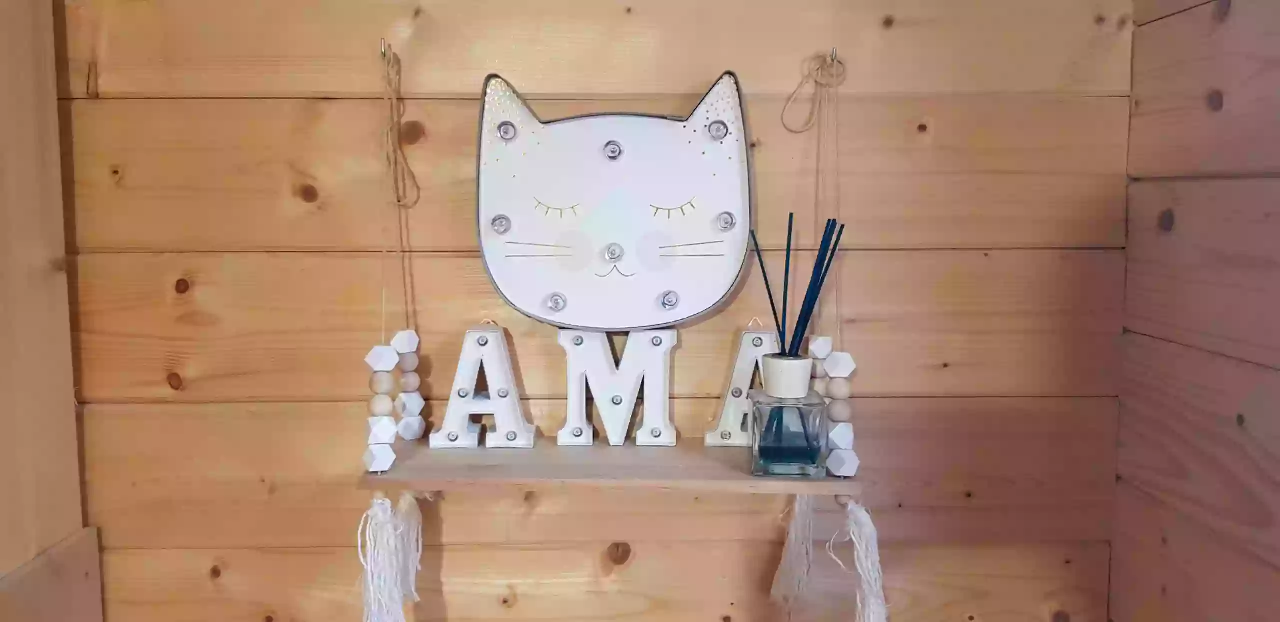 Amakat cat hotel