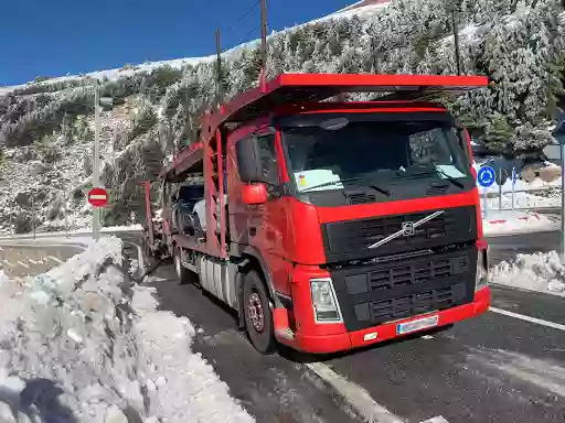 Hermanos Hitos | Transporte de vehículos