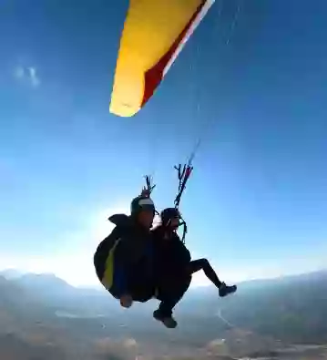 AndFly Escuela Profesional de Parapente Málaga