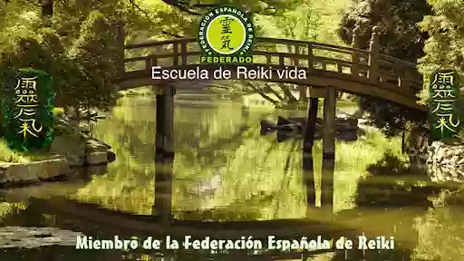 Escuela De Reiki Vida, Cursos De Reiki y Terapias.