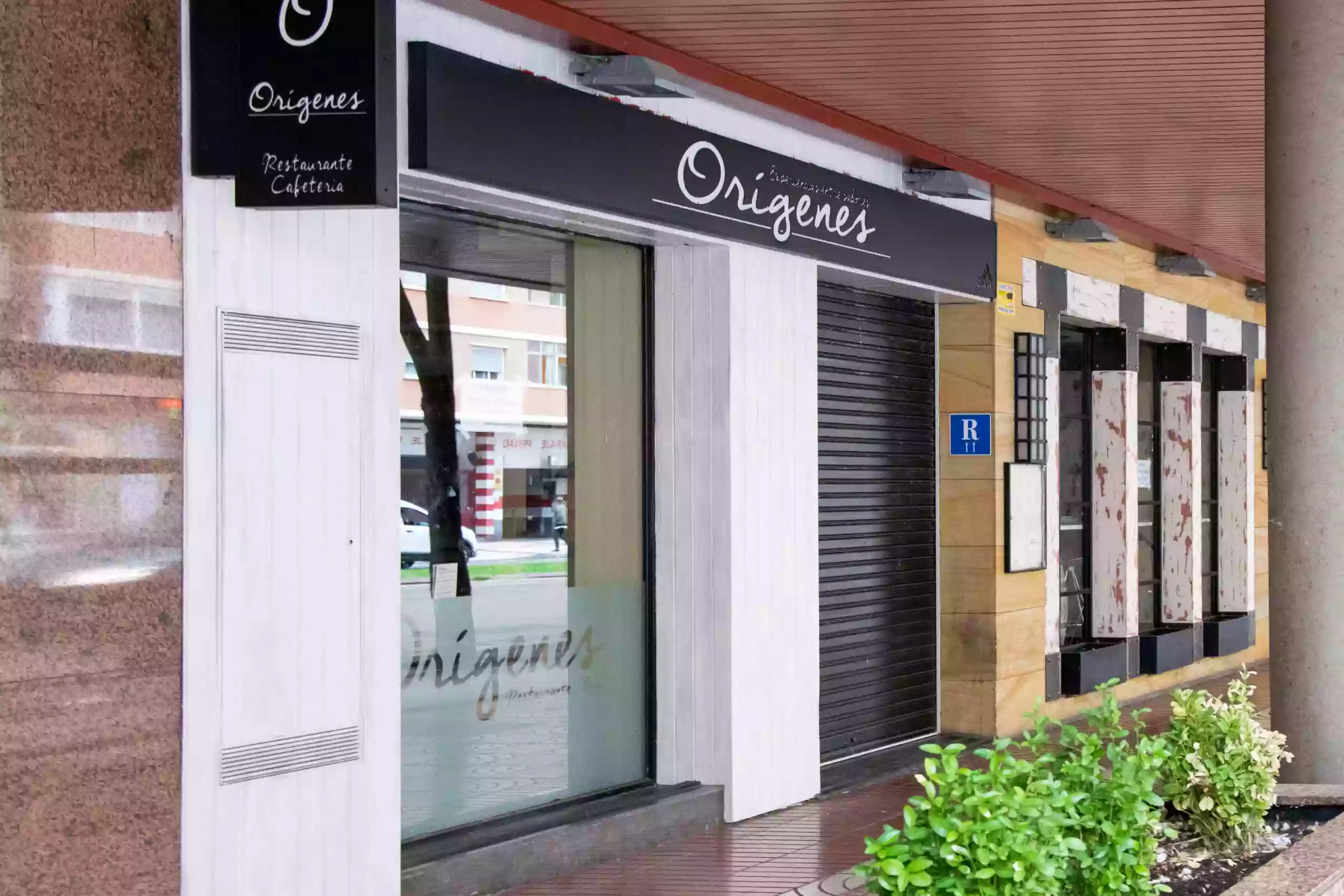 Restaurante Orígenes by J. Miguel G. Arias