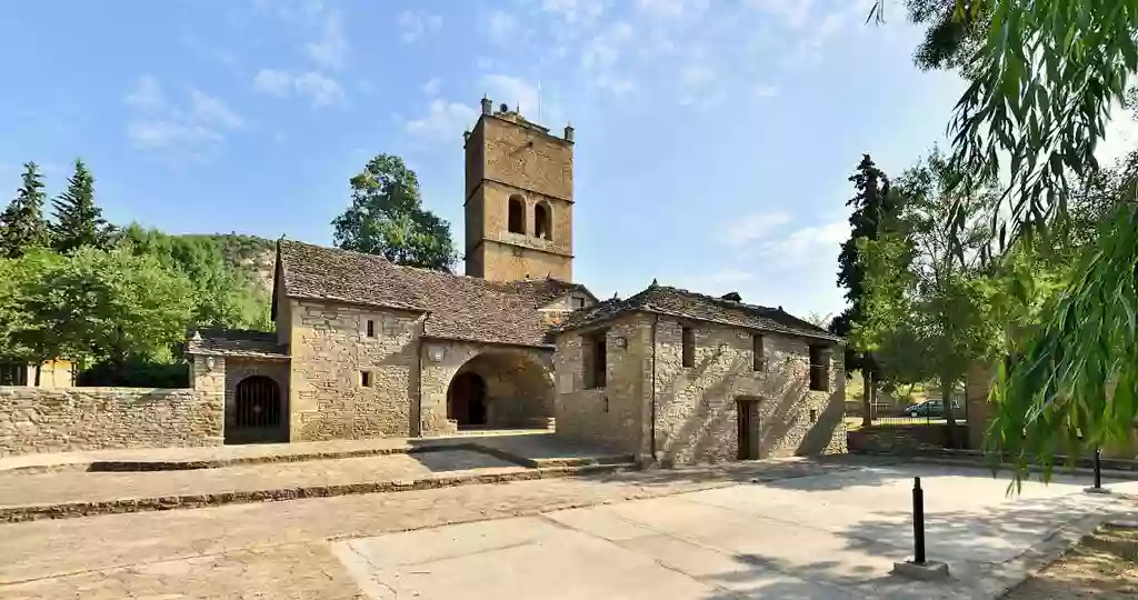 Morillo de Tou - Pueblo Recuperado - Centro de Vacaciones