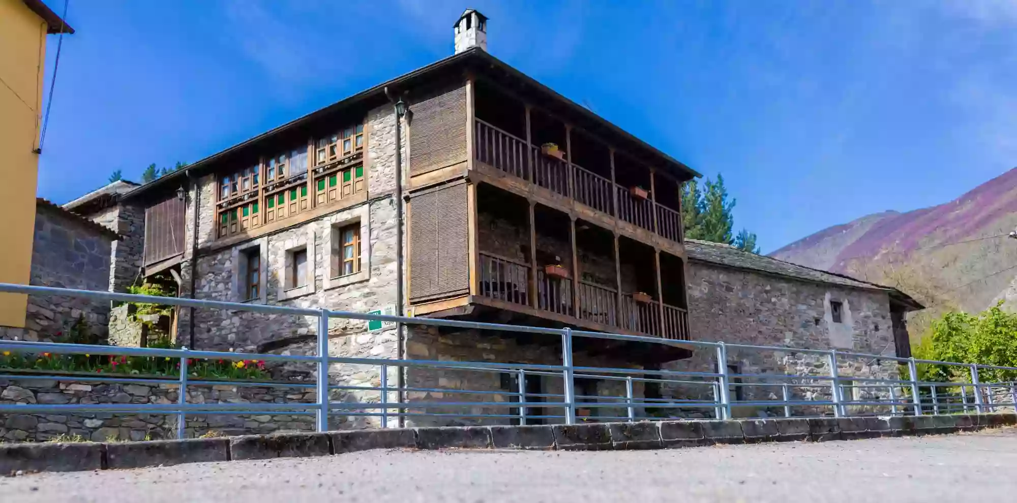 Casa de Aldea La Pescal