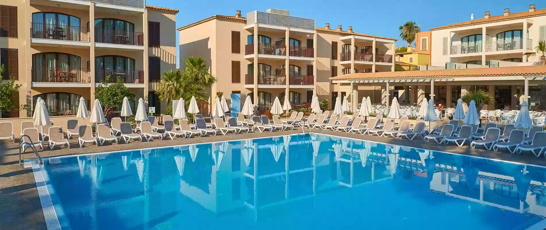 Protur Floriana Resort Aparthotel