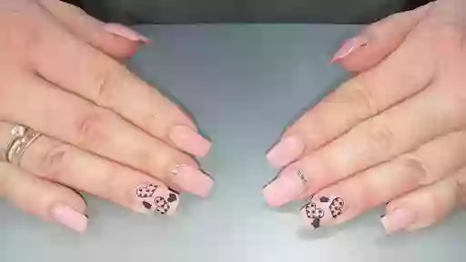 sistersvegasnails