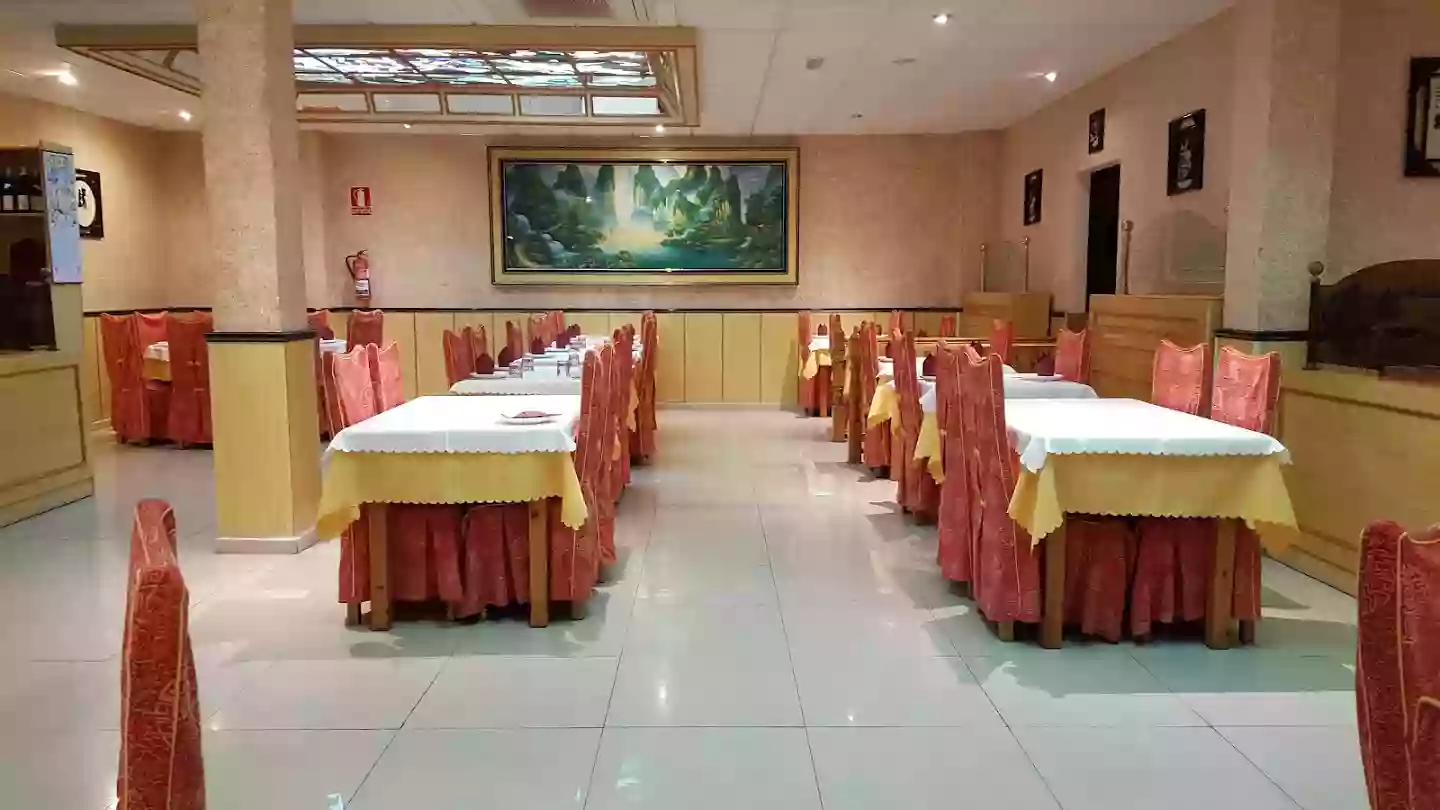 RESTAURANTE CHINO TIAS.