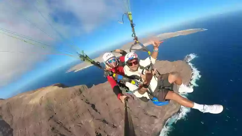 Lanzarote Paragliding & Hanggliding