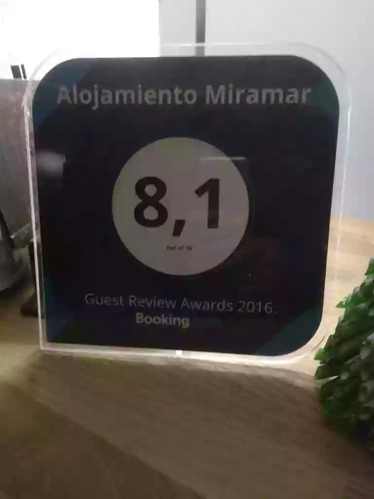 ALOJAMIENTO MIRAMAR