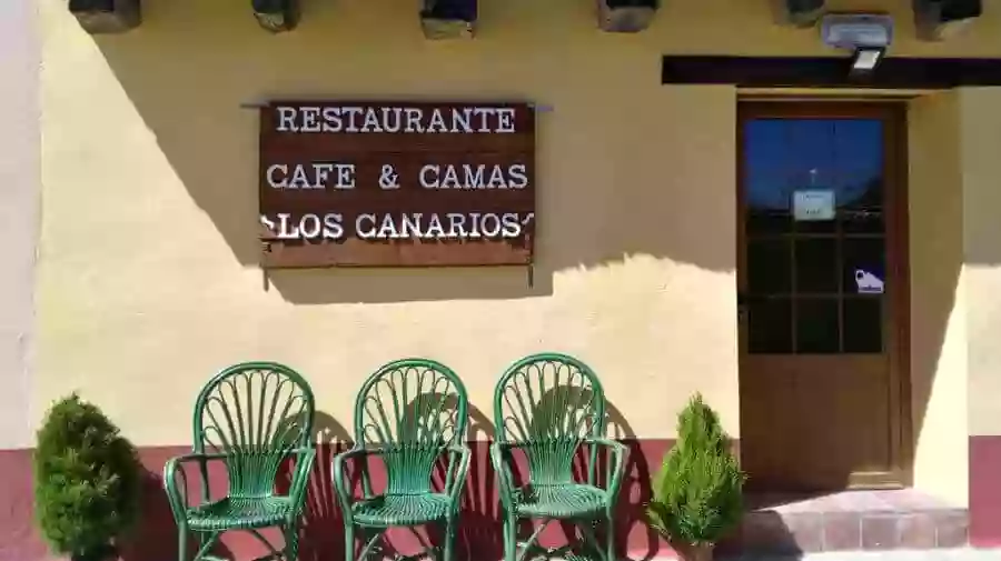 Los Canarios Albergue - Restaurante