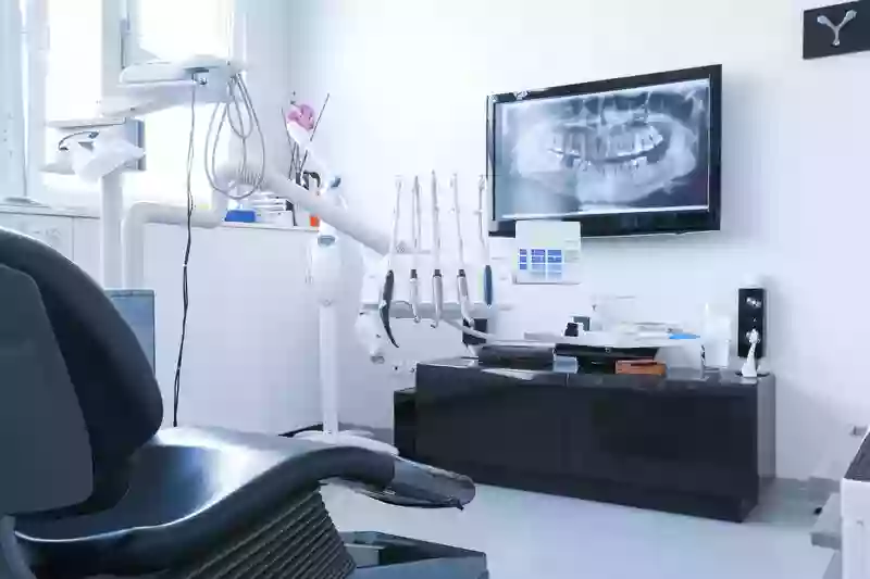 Clínica Dental Doctores Viloria