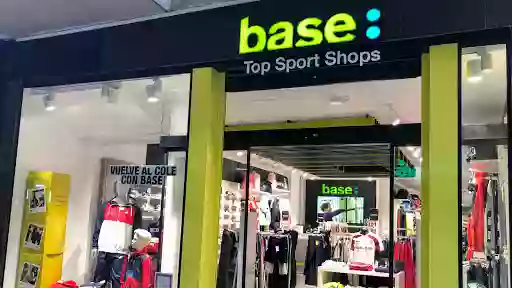 base: DEPORTES LEO.