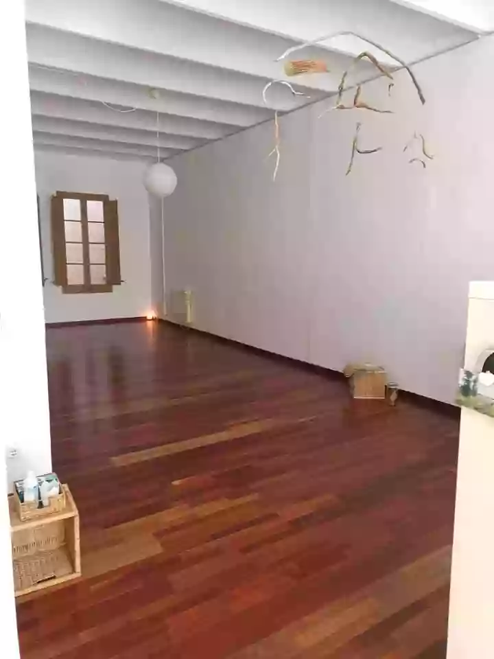 Centre Crisàlida, Salud Emocional (Yoga, Psicología, Biodanza)