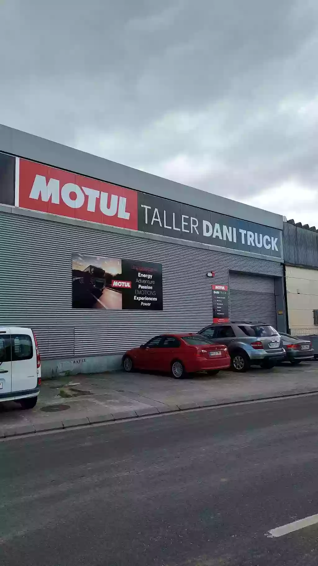 Taller Dani Truck