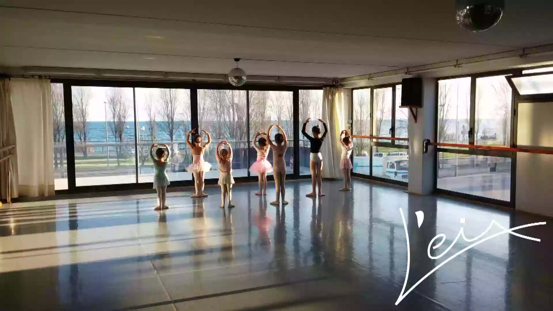 Escuela de Ballet EL EIX