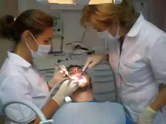 Clínica Dental Dra. María Soledad Carrera Haché