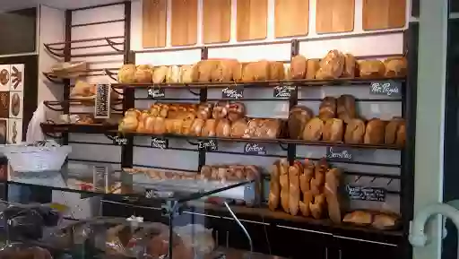 Ecotahona del Ambroz cafeteria-panadería