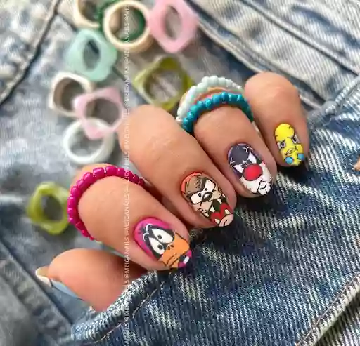 Meiga Nails