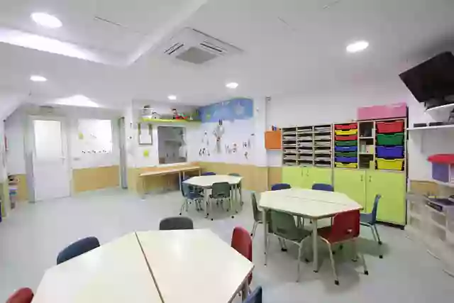 ESCUELA INFANTIL LOS ROBLES