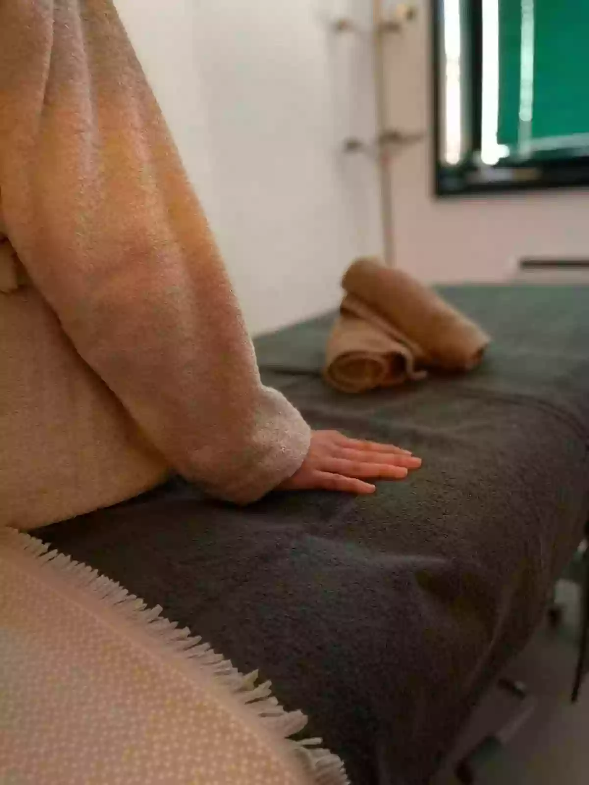Sandra Abalos therapy massage