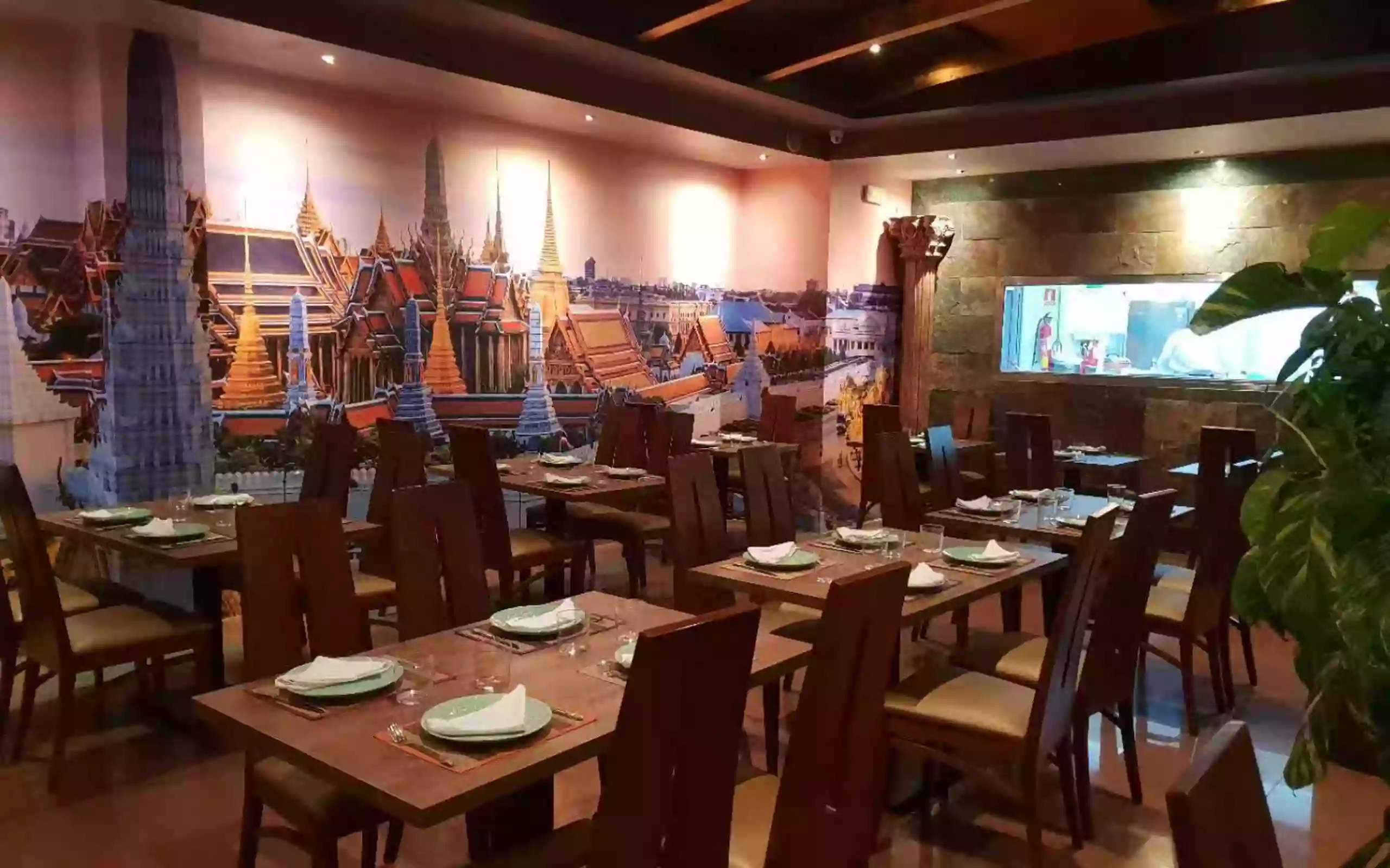 Restaurante Aroy Thai (Heron City)
