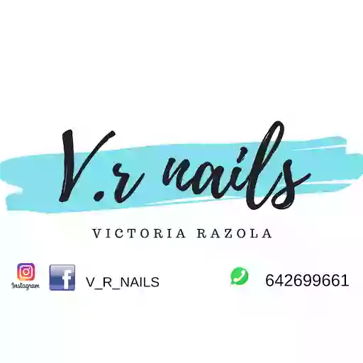 VR nails