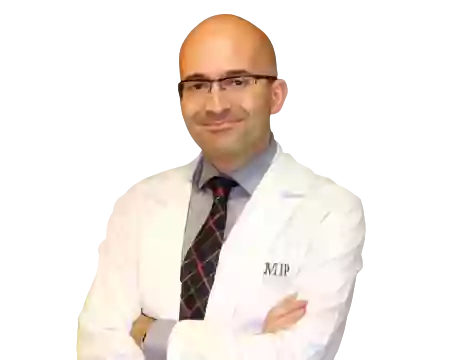 Dr Luis Martín, Pediatra