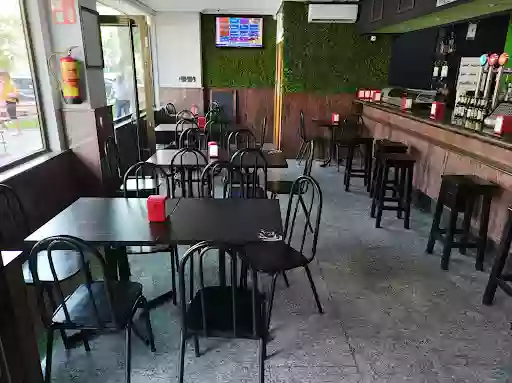 Cafetería Bar La Parra