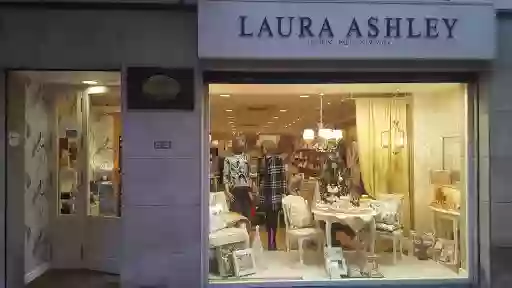 Laura Ashley Logroño