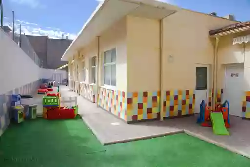 Escuela Infantil La Papallona