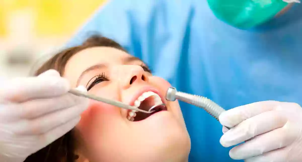 Clínica Dental Calomarde